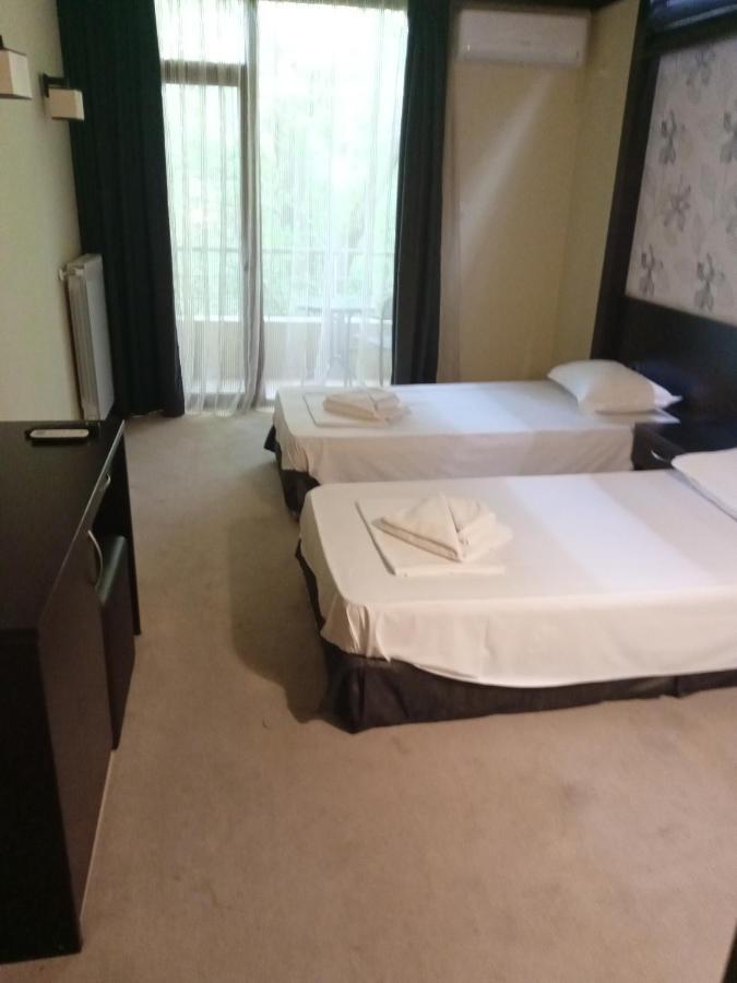 Park Hotel Stratesh Lovetj Værelse billede